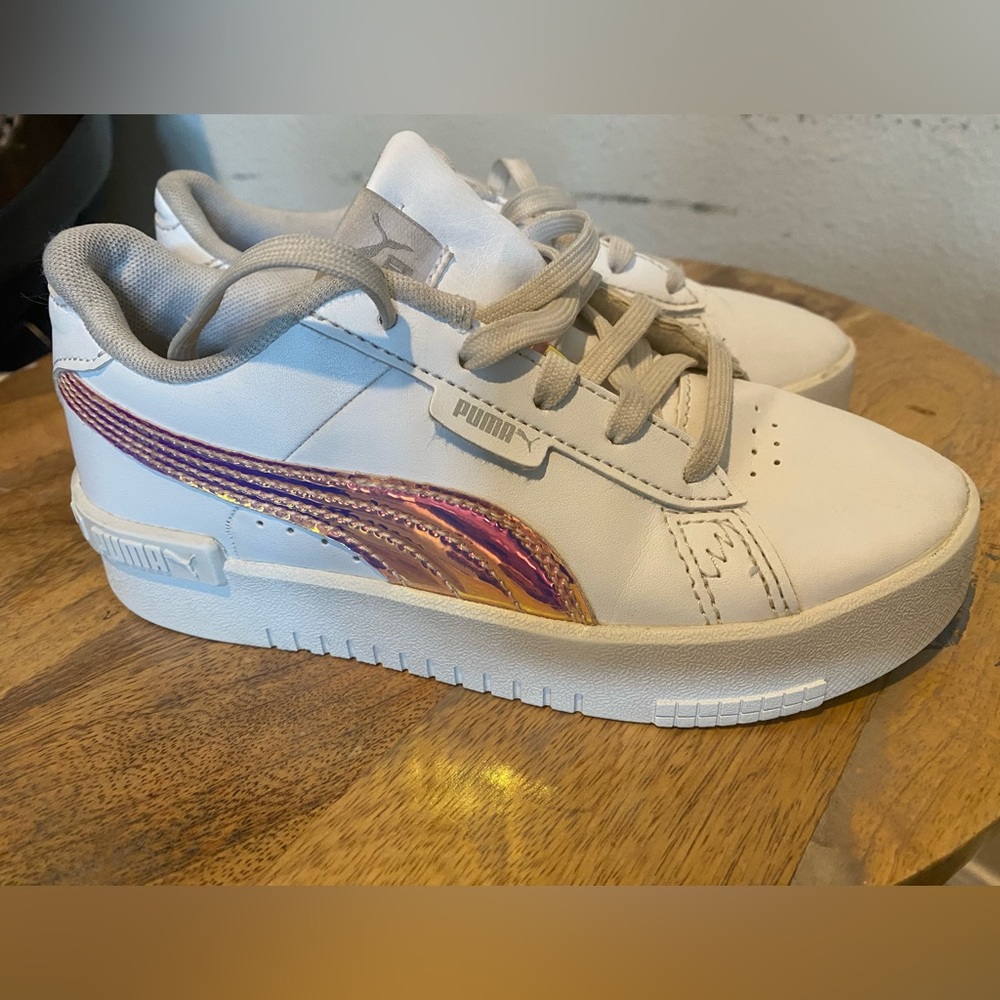 Puma Kids Sneakers with Purple and Gold Highlights